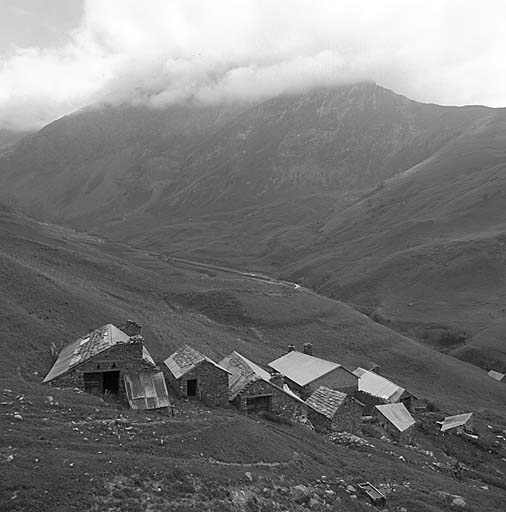 La Saulce. Vue d'ensemble prise de l'ouest.