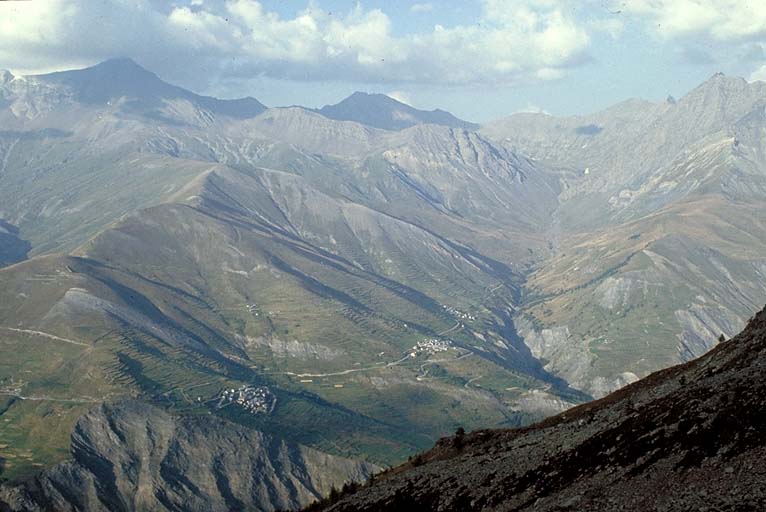 Les Villages de la Traverse, vue prise du téléférique.