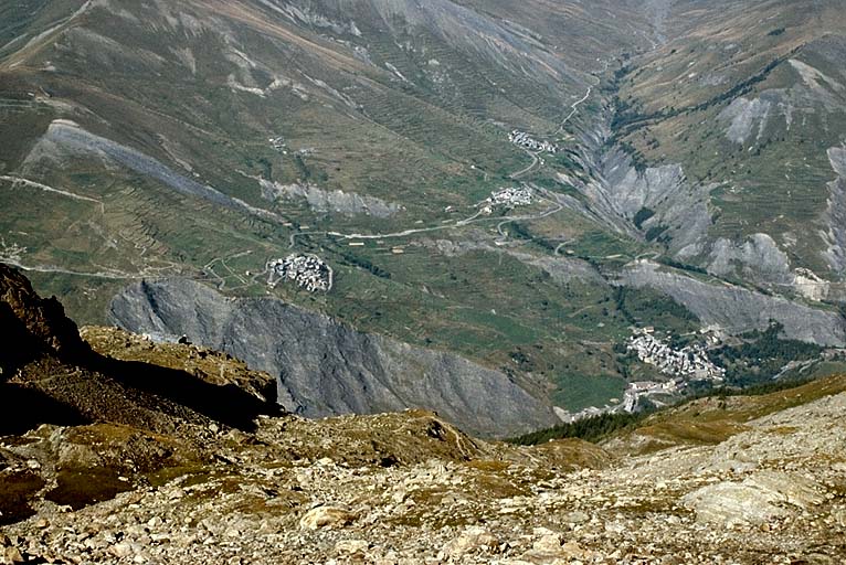 Les Villages de la Traverse, vue prise du téléférique.