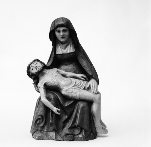 Groupe sculpté : Vierge de Pitié