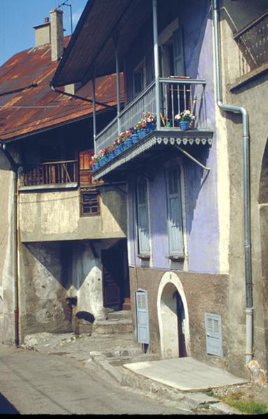 Façades antérieures est.