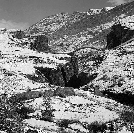 Vue d'ensemble prise du sud-ouest.