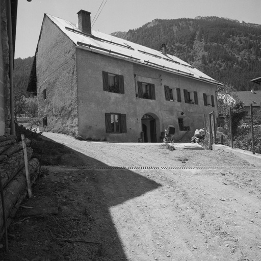 Le Bez. Parcelle 52. Façade nord-est.