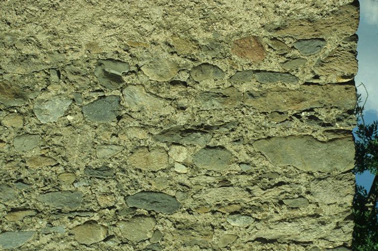 Maçonnerie du mur.