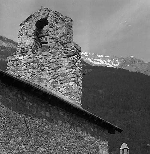 Le clocher. Vue prise de l'est.