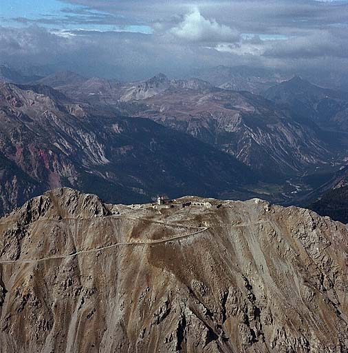 Vue aérienne oblique.