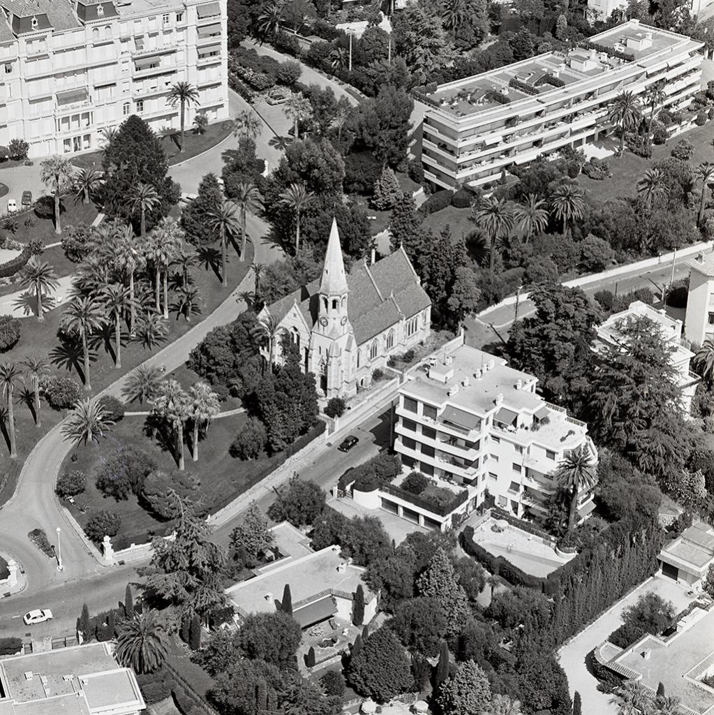 Vue aérienne prise du sud-ouest.