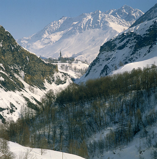 Le Villar. Vue prise de l'ouest.