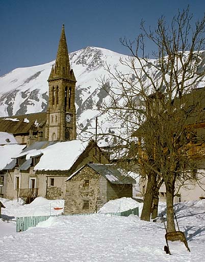 Vue d'ensemble du quartier de l'église.