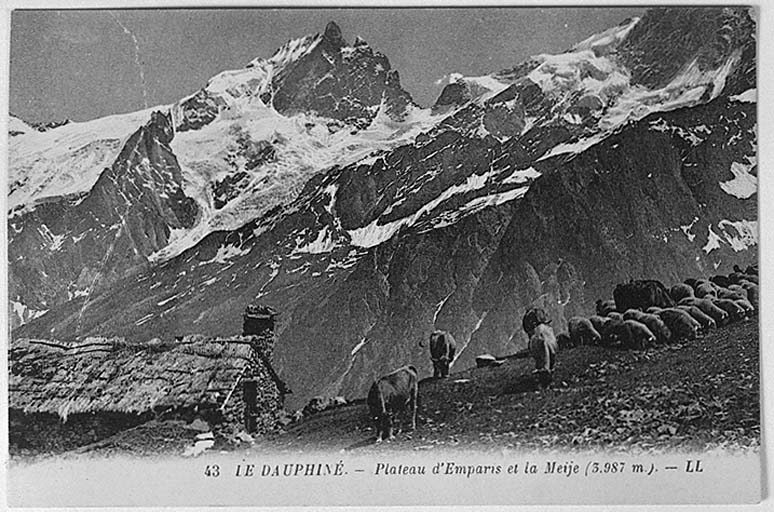 Le Dauphiné. Plateau d'Emparis et la Meije (3987 m).