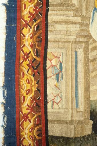 Tableau de tapisserie 2 : Saint Pierre. Détail d'architecture.