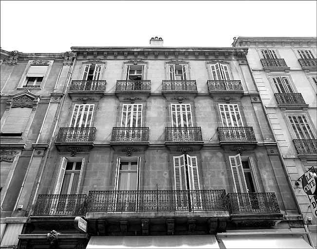 Immeuble 105 rue d'Antibes.
