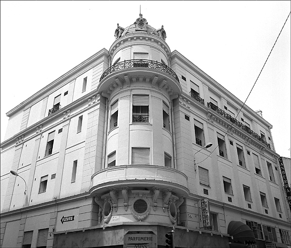 Rotonde d'angle nord-est.