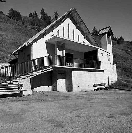 L'église Saint-Jean-Baptiste reconstruite en 1965.