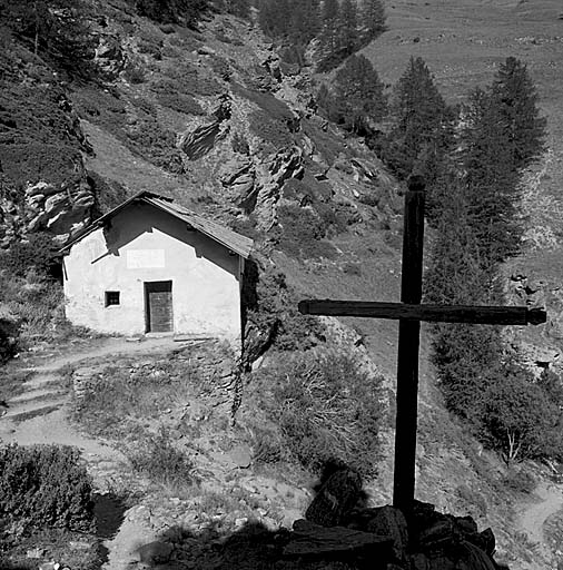 La chapelle, vue prise du sud.