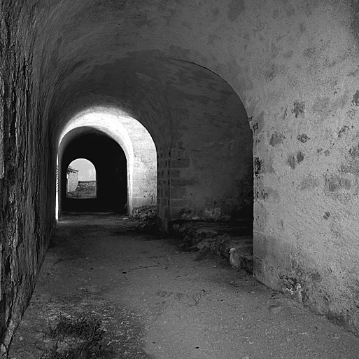 Donjon. Batterie Haxo. Galerie intérieure.