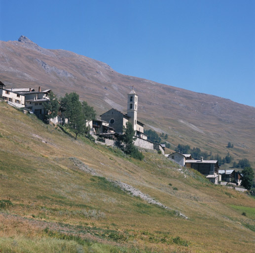 Vue de situation prise du sud-ouest.