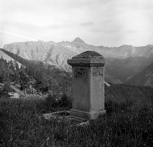 Baraquements de la Cochette. Fontaine.