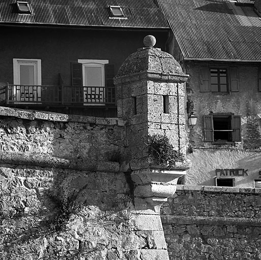 Enceinte de ville. Bastion 17. Angle d'épaule gauche. Echauguette.