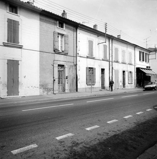 Avenue de Verdun. Section CK, parcelles 415-420. Vue d'ensemble vers le nord-est.