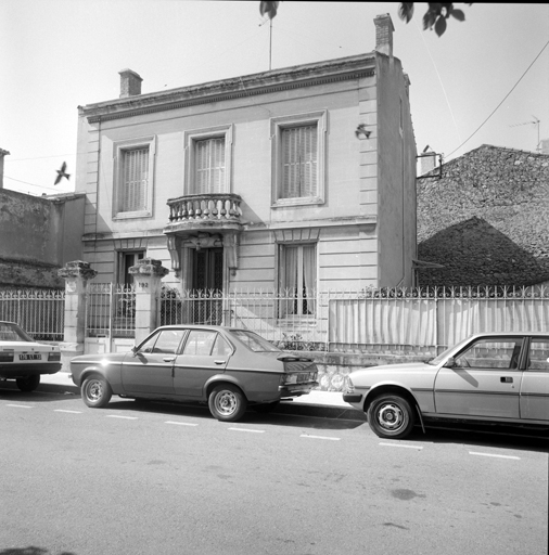 Rue Tour Neuve. Section CE, parcelle 206. Vue de volume prise du nord.