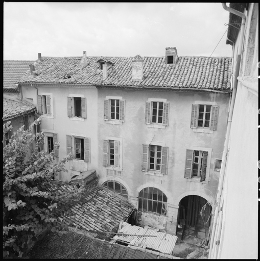 Couvent de la Visitation-Sainte-Marie actuellement immeuble à logements