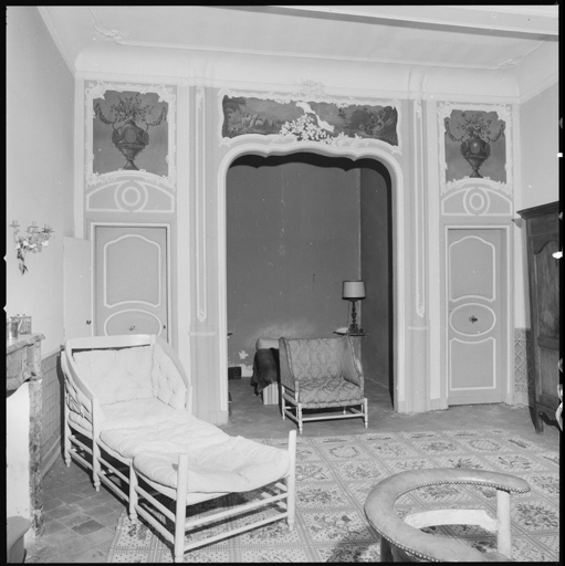 Deuxième étage, chambre à alcôve B, vue d'ensemble de l'alcôve.