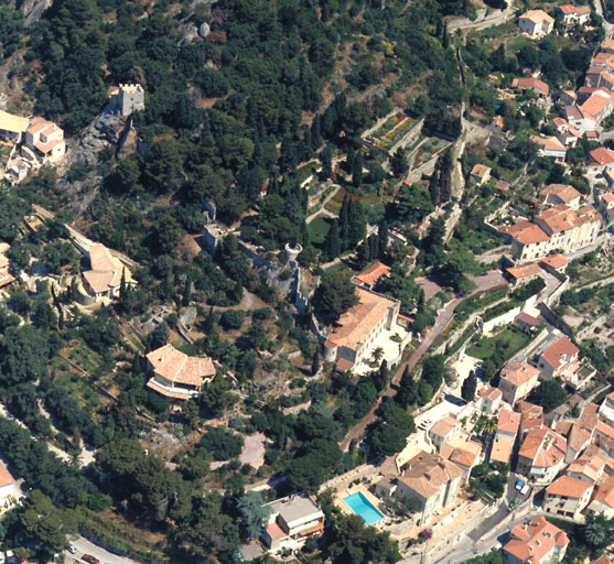 Jardin d'agrément de Sainte-Claire-le-Château