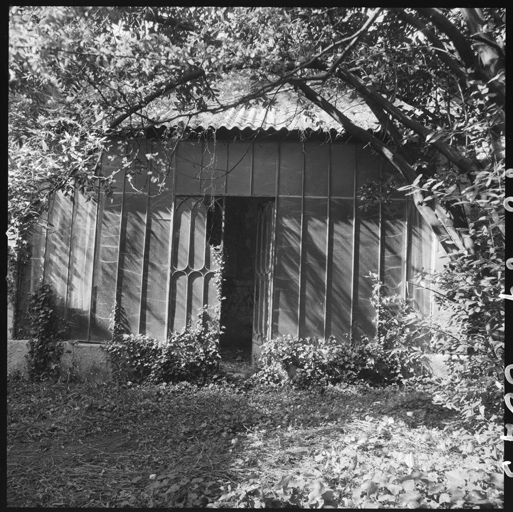 Serre du jardin.