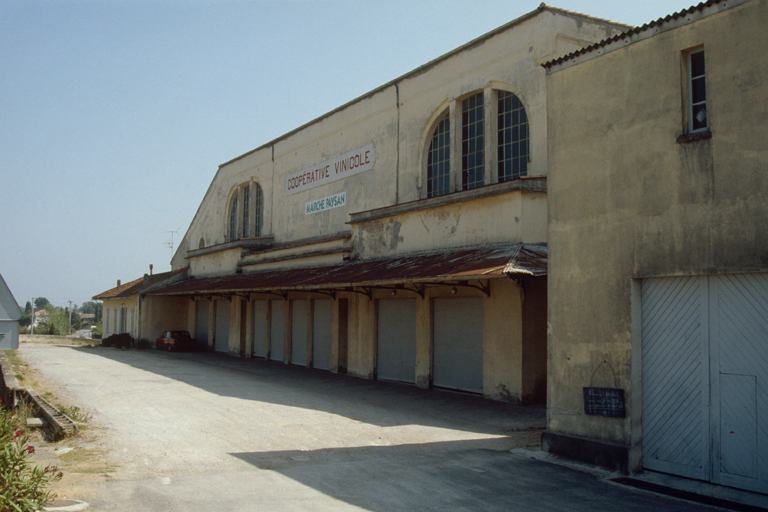 Façade.