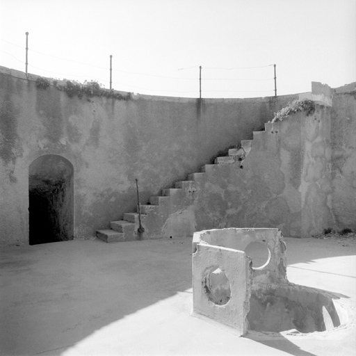 Etage supérieur de la tour, vue intérieure.