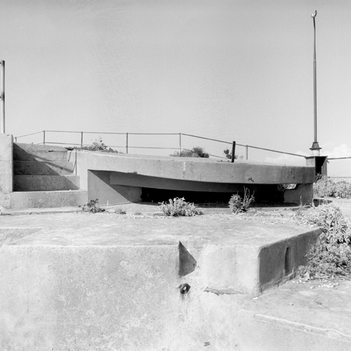 Poste de direction de tir. Vue rapprochée de la visière.