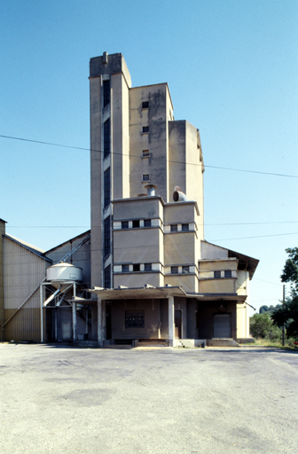 Vue générale de l'est.