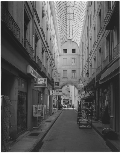 Vue en enfilade vers le sud.