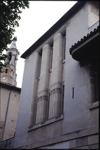 Aile B, élévation ouest, deuxième et troisième niveaux.