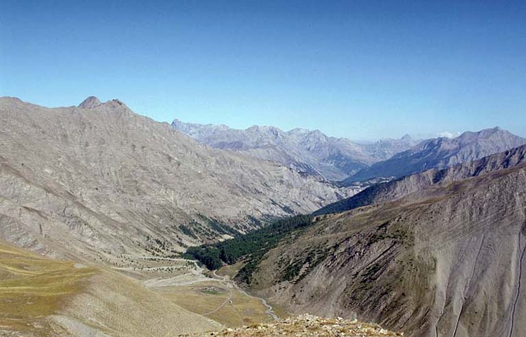 Vue sur le vallon des Granges communes.