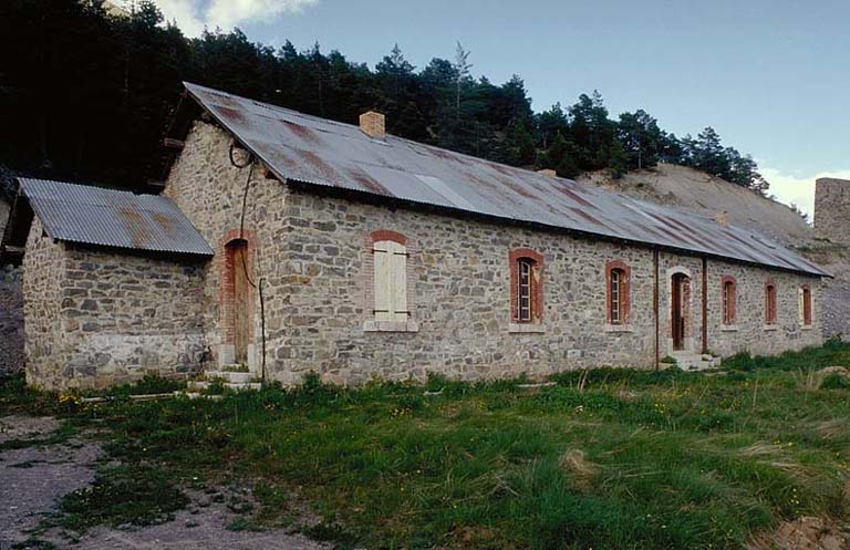 Casernement extérieur.