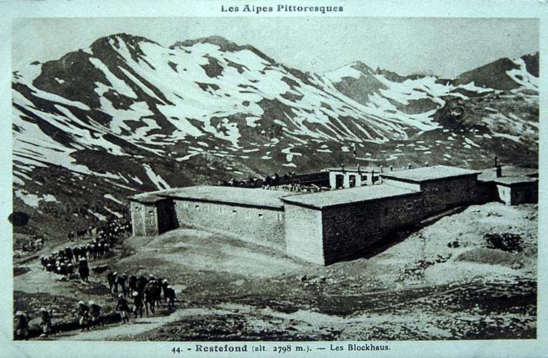 Les Alpes pittoresques. Restefond. Les blockhaus.