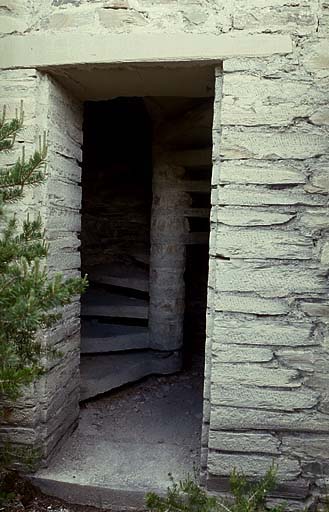 Fort moyen. Bastion 4. Tour d'escalier. Vue intérieure du palier inférieur.