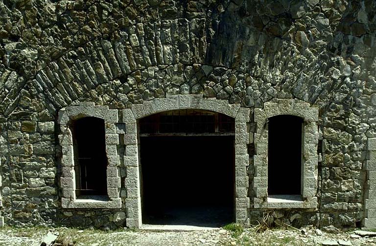 Casernement de temps de paix. Bâtiment 002 (les casemates de l'ancienne redoute). Détail de la casemate 16.