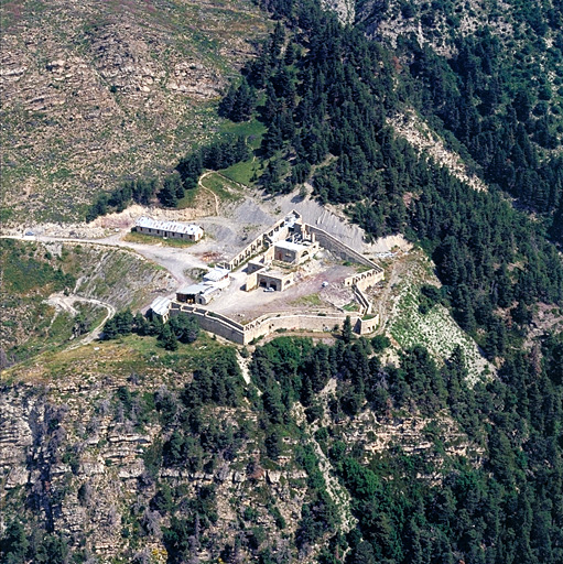 Batterie de Cuguret. ; Vue aérienne prise du sud.