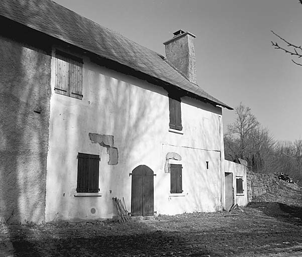 La maison fermière, façade sud.
