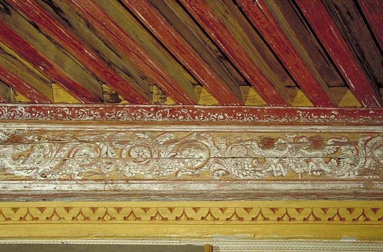 Château. Chapelle du premier étage, détail du plafond.