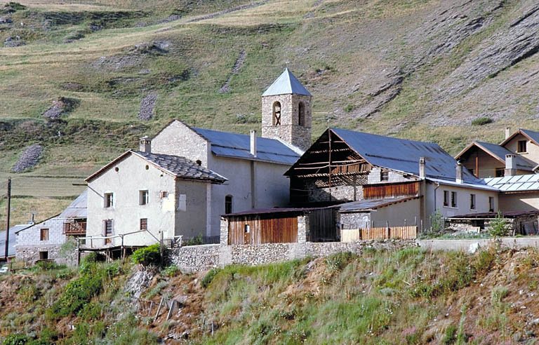 Vue de situation prise du sud-est.