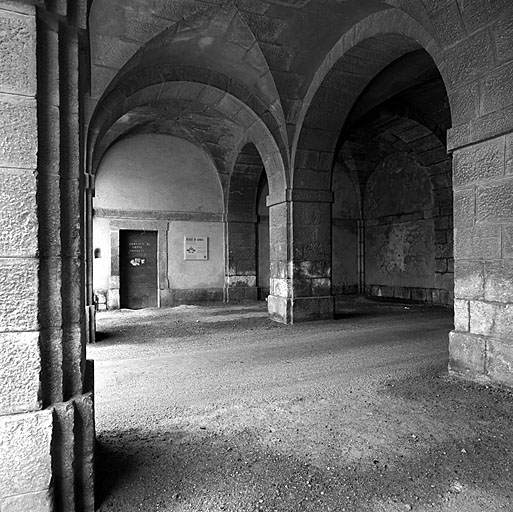 Porte de Briançon. Vestibule.