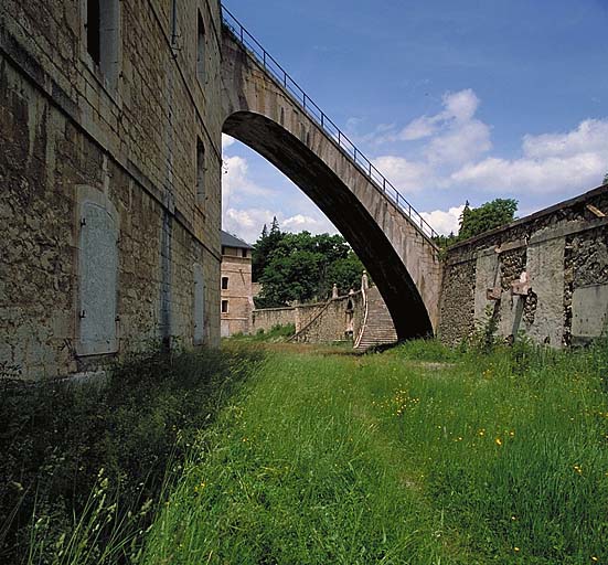 L'arc-boutant vu d'en dessous.