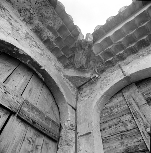 Angle nord-est de la cour intérieure, gargouille.