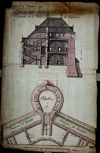 Plan et profils pour servir à la construction des tours de l'enceinte de la ville de Colmars.