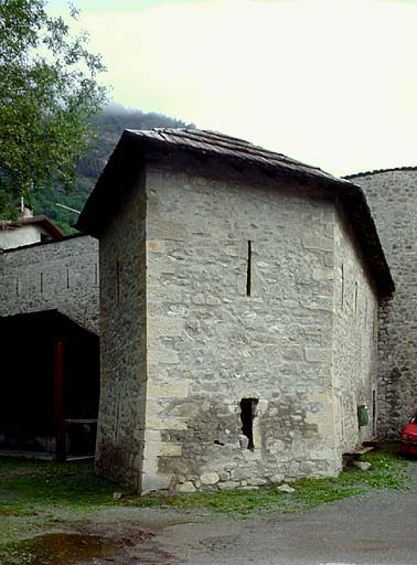 Front sud. Tour Garcin, vue avant gauche.