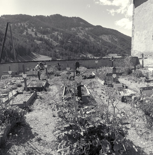 Cimetière.Vue générale.